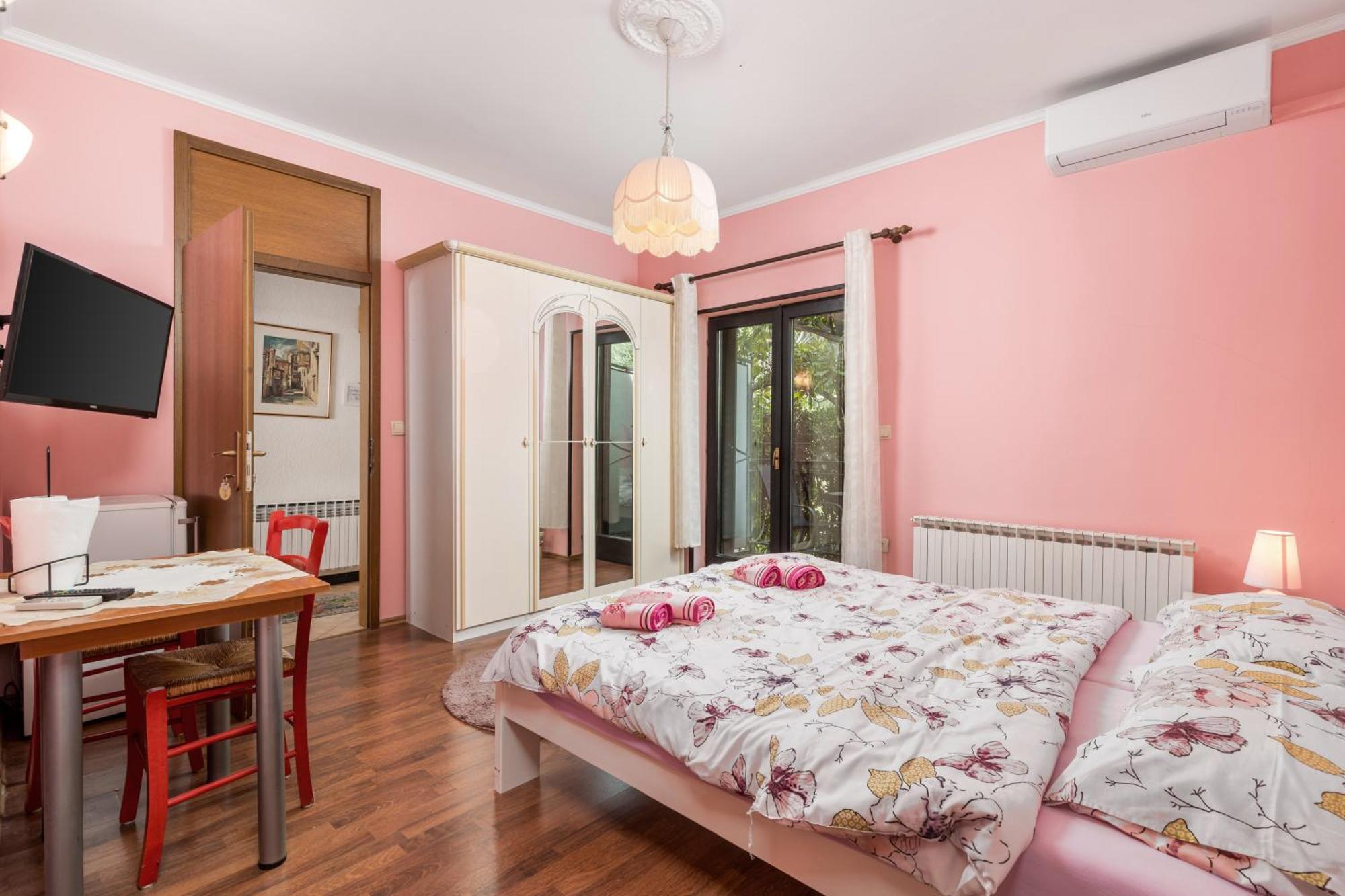 Camelia & Martina Apartments オパティヤ エクステリア 写真